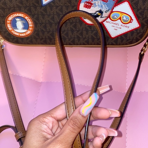 Michael Kors Aspen Large EW Crossbody - Picture 7 of 13